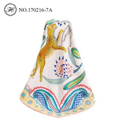 Sciarpa di seta stampa animalier