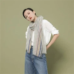 Sciarpa in cashmere peso piuma