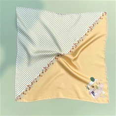 Foulard in raso per dormire