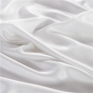 Satin, Jacquard e Silk: differenze di tessitura rivelate